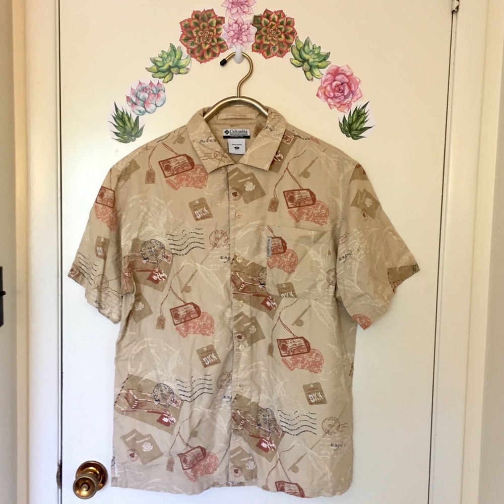 🔴Columbia shirt size M